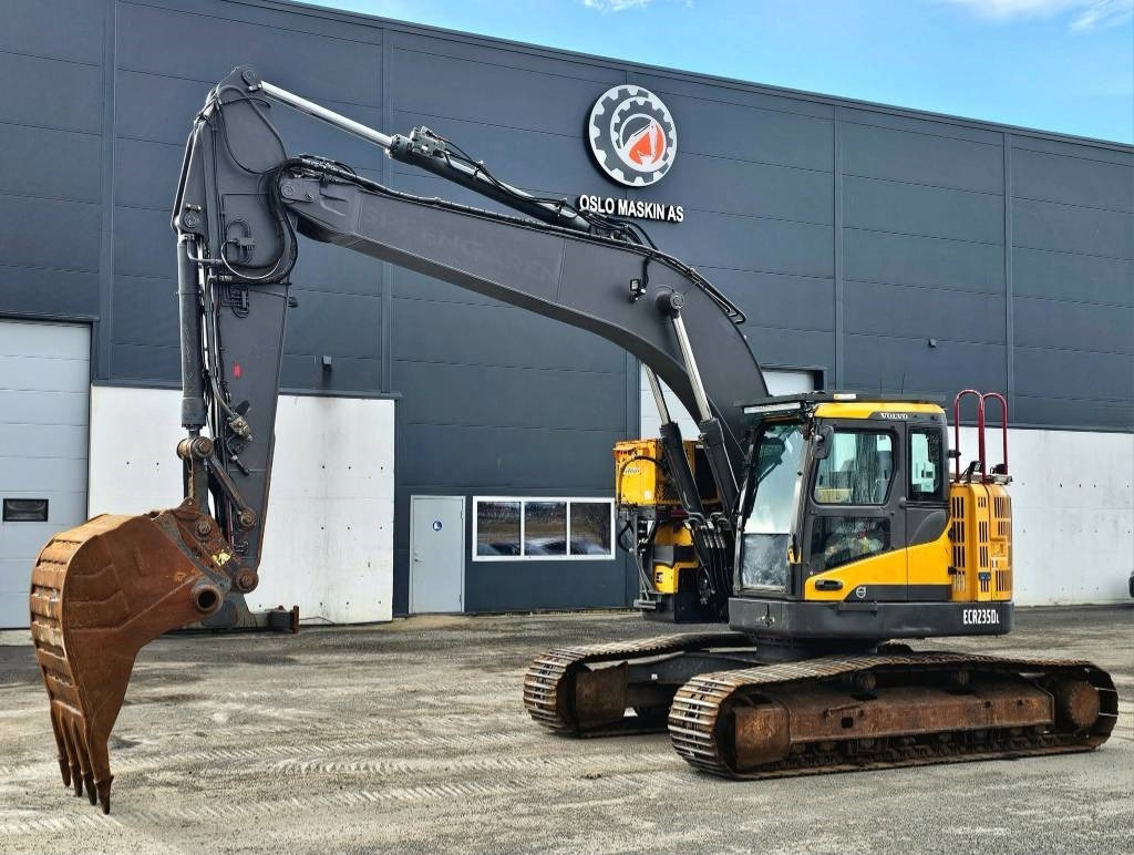 Volvo ECR 235 DL - Ερπυστριοφόρος εκσκαφέας: φωτογραφία 1 Volvo ECR 235 DL - Ερπυστριοφόρος εκσκαφέας: φωτογραφία 1