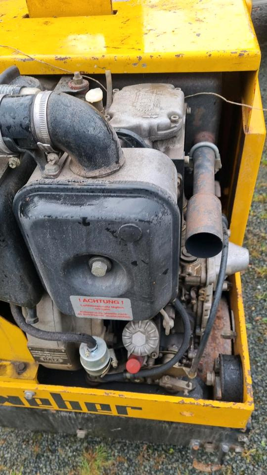 DVH 701 Weber Walze Glattmantel Walze Rüttelwalze Dublex Vibrationswalze Rüttelplatte Strassenwalze Plattenverdichter DVH 603 - Μικρος ασφαλτικός οδοστρωτήρας: φωτογραφία 3 DVH 701 Weber Walze Glattmantel Walze Rüttelwalze Dublex Vibrationswalze Rüttelplatte Strassenwalze Plattenverdichter DVH 603 - Μικρος ασφαλτικός οδοστρωτήρας: φωτογραφία 3