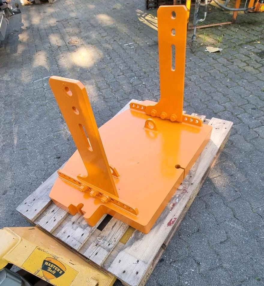 Heckgewicht Unimog 405 U400 U 300 500 400 318 423 427 429 430 530 527 535 Kontergewicht Mulag Mähausleger Böschungsmulcher Dücker - Αντίβαρο: φωτογραφία 4 Heckgewicht Unimog 405 U400 U 300 500 400 318 423 427 429 430 530 527 535 Kontergewicht Mulag Mähausleger Böschungsmulcher Dücker - Αντίβαρο: φωτογραφία 4