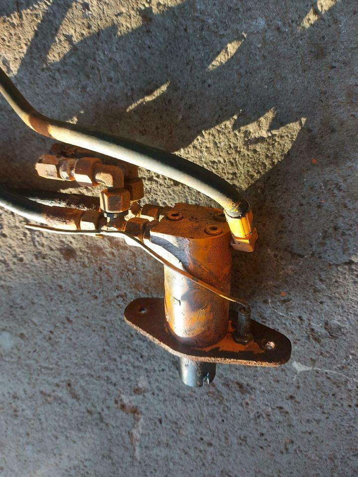 Hydraulikmotor Schmidt DST SST Salzstreuer Winterdienst Unimog - Υδραυλικός κινητήρας για Κοινοτικο όχημα/ Ειδικό όχημα: φωτογραφία 2 Hydraulikmotor Schmidt DST SST Salzstreuer Winterdienst Unimog - Υδραυλικός κινητήρας για Κοινοτικο όχημα/ Ειδικό όχημα: φωτογραφία 2