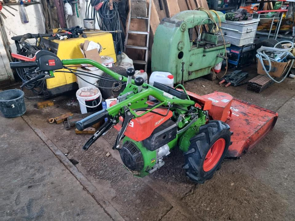 Motormäher Agria 5500 KL Grizzly Böschungsmulcher Hangmäher Reform Aebi Rasenmäher Mähausleger Böschungsmulcher Seitenmulcher Mulchgerät - Χλοοκοπτικό: φωτογραφία 1 Motormäher Agria 5500 KL Grizzly Böschungsmulcher Hangmäher Reform Aebi Rasenmäher Mähausleger Böschungsmulcher Seitenmulcher Mulchgerät - Χλοοκοπτικό: φωτογραφία 1
