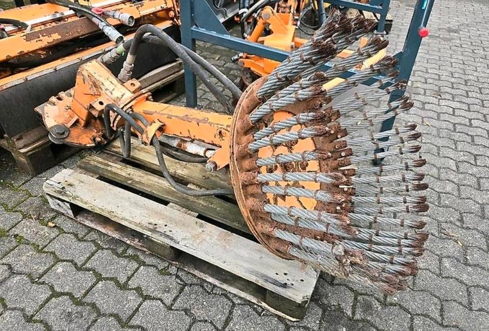 Mulag Flächenbürste Wildkrautbürste für Mähausleger MKM FME FMK 500 600 700 Böschungsmäher Böschungsmulcher - Σκούπα: φωτογραφία 2 Mulag Flächenbürste Wildkrautbürste für Mähausleger MKM FME FMK 500 600 700 Böschungsmäher Böschungsmulcher - Σκούπα: φωτογραφία 2