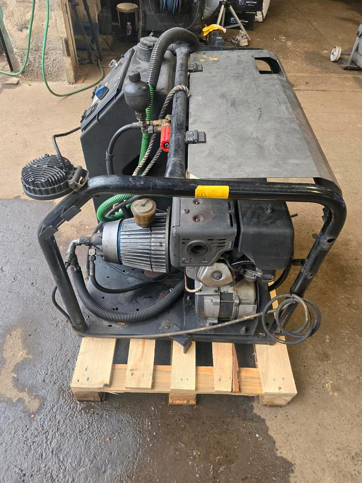 Nilfisk Alto Neptune PE Hochdruckreiniger Heißwasser Dampfstrahler Honda Benzin Motor Kärcher - Πλυστικό μηχάνημα: φωτογραφία 2 Nilfisk Alto Neptune PE Hochdruckreiniger Heißwasser Dampfstrahler Honda Benzin Motor Kärcher - Πλυστικό μηχάνημα: φωτογραφία 2