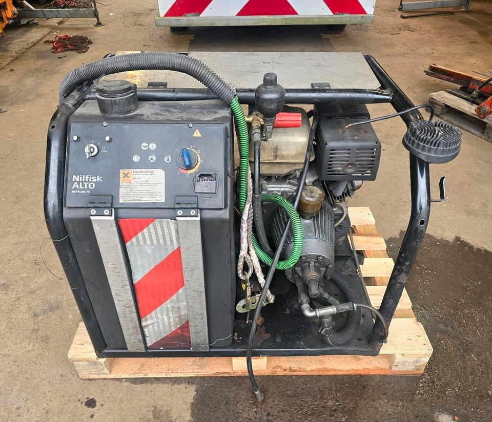 Nilfisk Alto Neptune PE Hochdruckreiniger Heißwasser Dampfstrahler Honda Benzin Motor Kärcher - Πλυστικό μηχάνημα: φωτογραφία 1 Nilfisk Alto Neptune PE Hochdruckreiniger Heißwasser Dampfstrahler Honda Benzin Motor Kärcher - Πλυστικό μηχάνημα: φωτογραφία 1