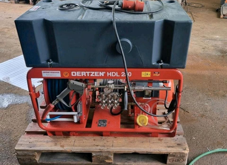 Oertzen HDL 250 FIRE-TEC Hochdruck Feuerlöschgerät Hochdruckreiniger - Ανταλλακτικό για Κοινοτικο όχημα/ Ειδικό όχημα: φωτογραφία 1 Oertzen HDL 250 FIRE-TEC Hochdruck Feuerlöschgerät Hochdruckreiniger - Ανταλλακτικό για Κοινοτικο όχημα/ Ειδικό όχημα: φωτογραφία 1