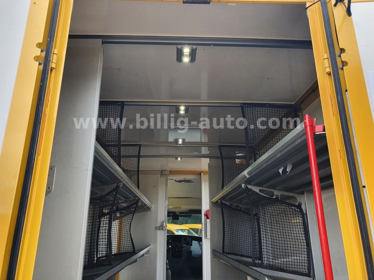 Iveco Daily Koffer Kasten Integralkoffer Automatik - Επαγγελματικό αυτοκίνητο κόφα: φωτογραφία 3 Iveco Daily Koffer Kasten Integralkoffer Automatik - Επαγγελματικό αυτοκίνητο κόφα: φωτογραφία 3