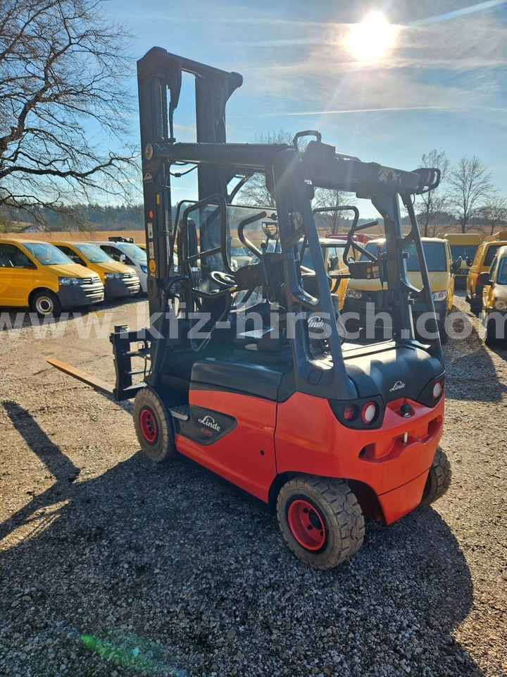 Linde E25 R Roadster , 6.880mm Hubhöhe, StVZO hydr. Zi - Ηλεκτροκίνητο περονοφόρο: φωτογραφία 4 Linde E25 R Roadster , 6.880mm Hubhöhe, StVZO hydr. Zi - Ηλεκτροκίνητο περονοφόρο: φωτογραφία 4