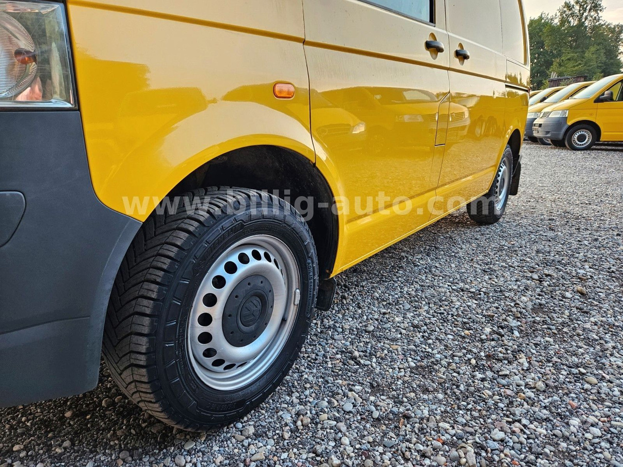 Volkswagen T5 1.9 TDI 2xSchiebetüre Scheckheft Bulli Kasten - Επιβατικό βαν: φωτογραφία 5 Volkswagen T5 1.9 TDI 2xSchiebetüre Scheckheft Bulli Kasten - Επιβατικό βαν: φωτογραφία 5