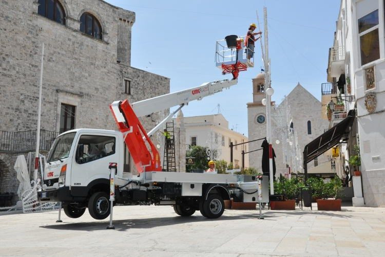 CmC PLA 250 Nowy podnośnik koszowy zamontowany na Nissan Cabstar - Φορτηγό με εναέρια πλατφόρμα: φωτογραφία 3 CmC PLA 250 Nowy podnośnik koszowy zamontowany na Nissan Cabstar - Φορτηγό με εναέρια πλατφόρμα: φωτογραφία 3