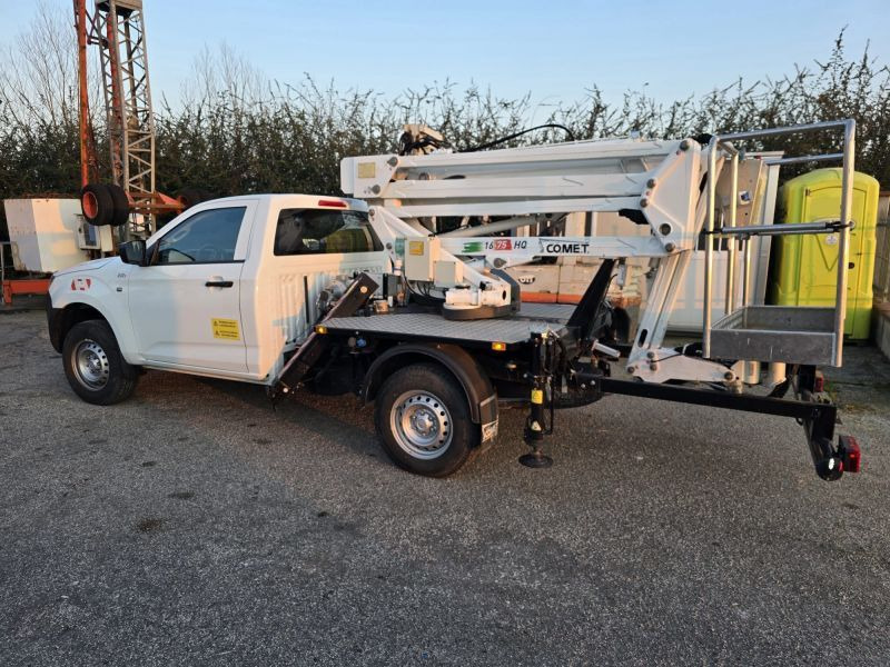 Isuzu D-Max 4x4 podnośnik koszowy 16 m Comet New Eurosky bucket truck boom lift - Φορτηγό με εναέρια πλατφόρμα: φωτογραφία 3 Isuzu D-Max 4x4 podnośnik koszowy 16 m Comet New Eurosky bucket truck boom lift - Φορτηγό με εναέρια πλατφόρμα: φωτογραφία 3
