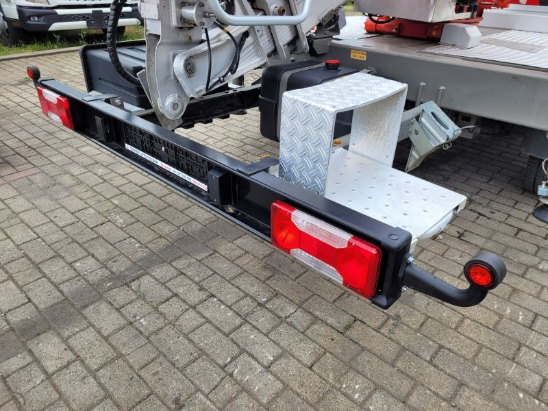 Φορτηγό με εναέρια πλατφόρμα Iveco Daily 35S11 podnośnik koszowy 20 m Multitel MX200 bucket truck boom lift: φωτογραφία 7 Φορτηγό με εναέρια πλατφόρμα Iveco Daily 35S11 podnośnik koszowy 20 m Multitel MX200 bucket truck boom lift: φωτογραφία 7