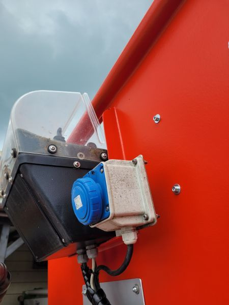 Φορτηγό με εναέρια πλατφόρμα Iveco Daily 35S11 podnośnik koszowy 20 m Multitel MX200 bucket truck boom lift: φωτογραφία 17 Φορτηγό με εναέρια πλατφόρμα Iveco Daily 35S11 podnośnik koszowy 20 m Multitel MX200 bucket truck boom lift: φωτογραφία 17