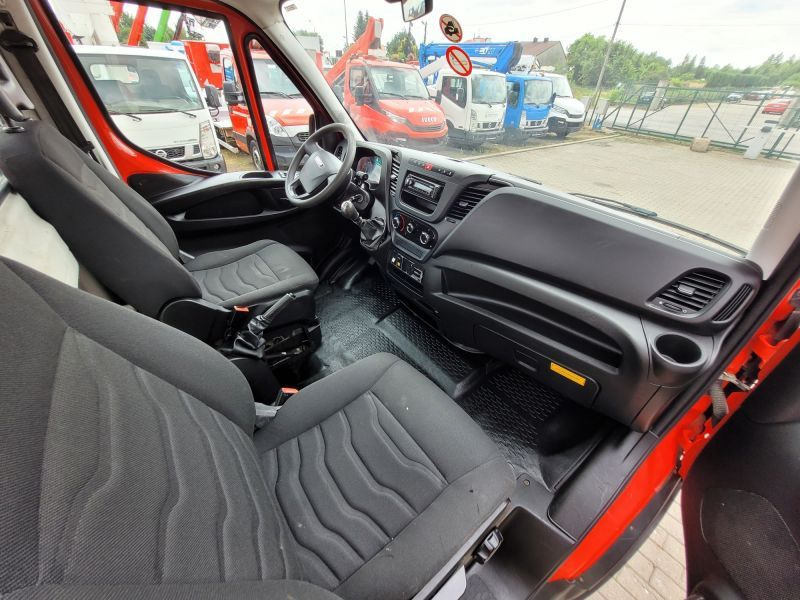 Φορτηγό με εναέρια πλατφόρμα Iveco Daily 35S11 podnośnik koszowy 20 m Multitel MX200 bucket truck boom lift: φωτογραφία 20 Φορτηγό με εναέρια πλατφόρμα Iveco Daily 35S11 podnośnik koszowy 20 m Multitel MX200 bucket truck boom lift: φωτογραφία 20