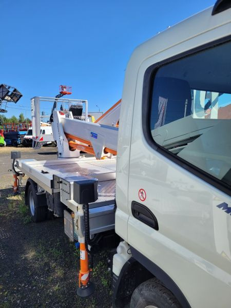 MITSUBISHI Canter Fuso 3C13 podnośnik koszowy 20 m Multitel MXE200 boom lift bucket truck - Φορτηγό με εναέρια πλατφόρμα: φωτογραφία 5 MITSUBISHI Canter Fuso 3C13 podnośnik koszowy 20 m Multitel MXE200 boom lift bucket truck - Φορτηγό με εναέρια πλατφόρμα: φωτογραφία 5