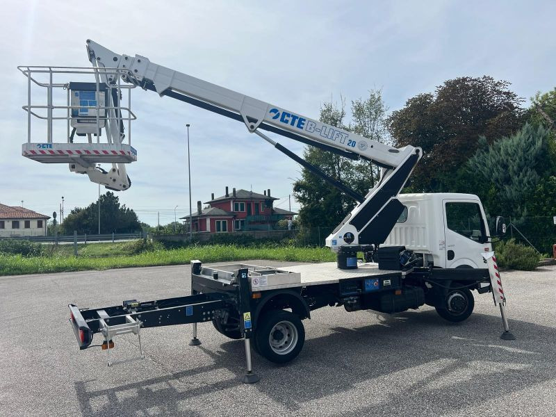 Φορτηγό με εναέρια πλατφόρμα Renault Maxity podnośnik koszowy zwyżka 20 m CTE B-lift 20 JHV: φωτογραφία 8 Φορτηγό με εναέρια πλατφόρμα Renault Maxity podnośnik koszowy zwyżka 20 m CTE B-lift 20 JHV: φωτογραφία 8