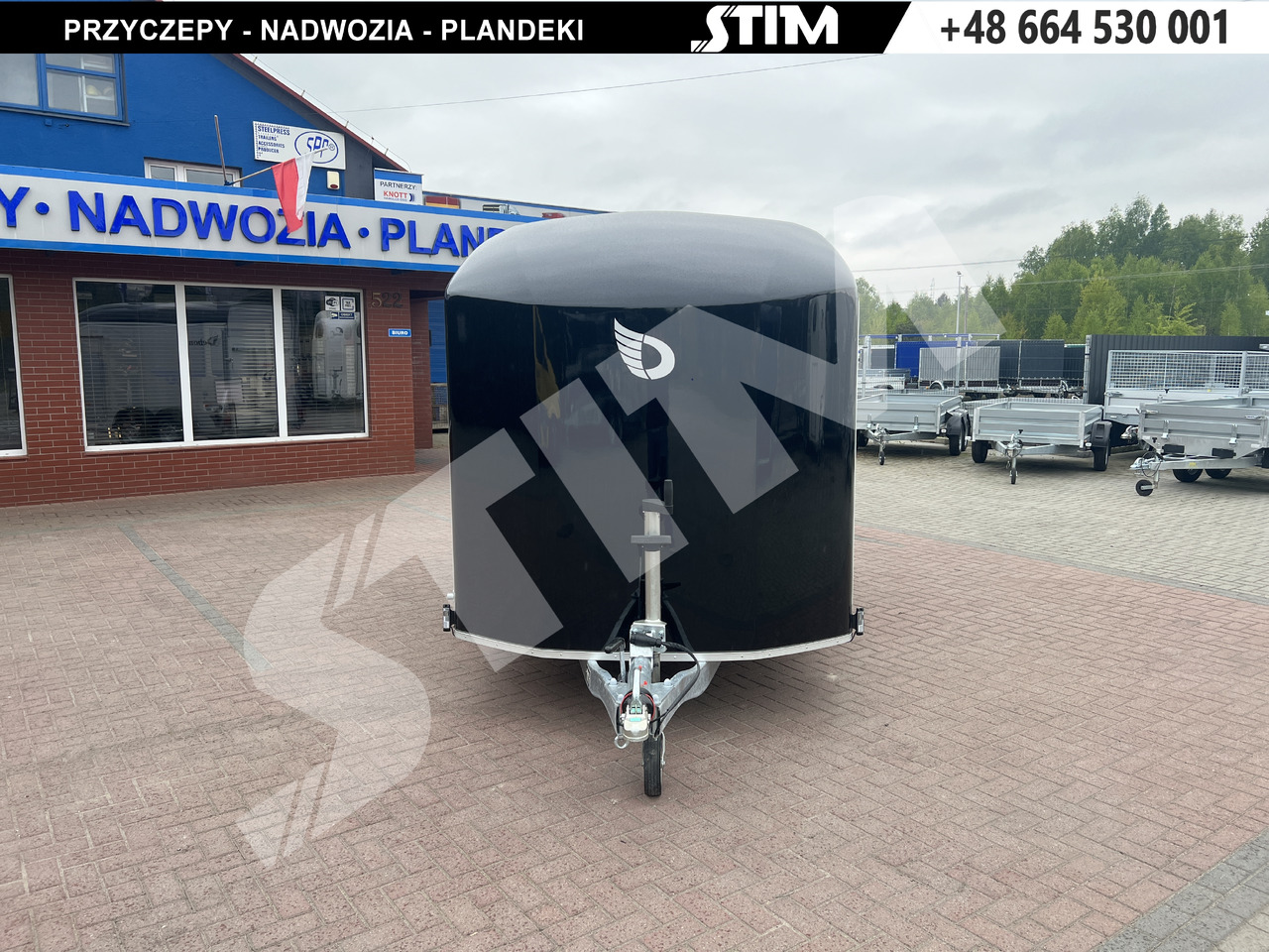 Cheval Liberté C700 - Ρυμούλκα κόφα: φωτογραφία 4 Cheval Liberté C700 - Ρυμούλκα κόφα: φωτογραφία 4