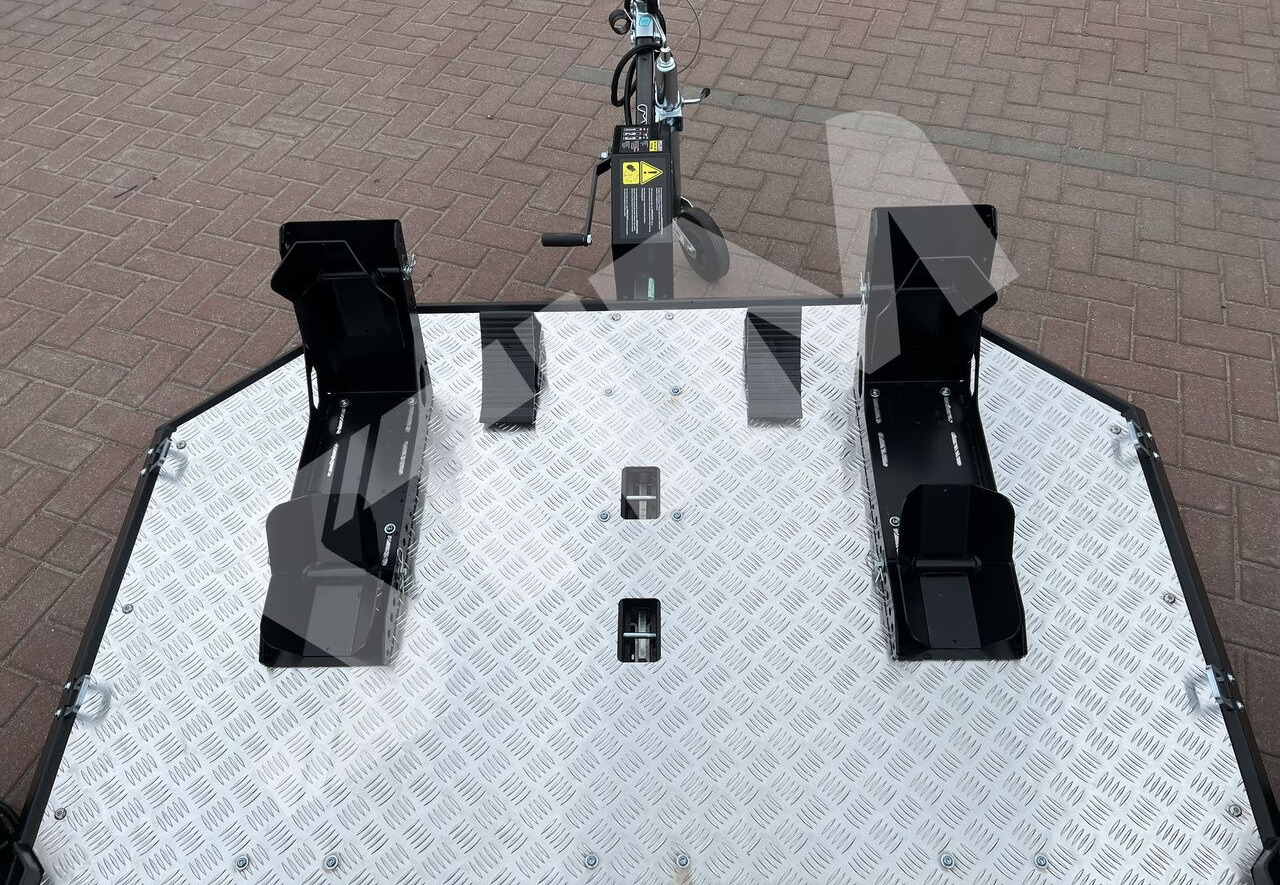 Νέα Τρέιλερ μοτοσυκλετών Lorries MT-02: φωτογραφία 11 Νέα Τρέιλερ μοτοσυκλετών Lorries MT-02: φωτογραφία 11