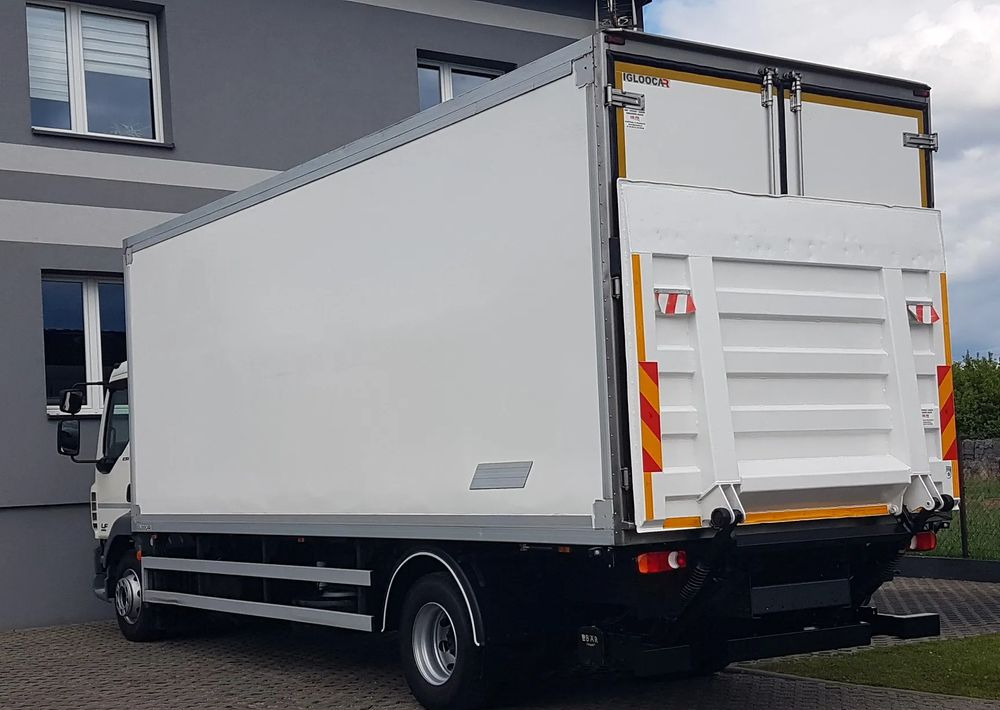 DAF 16T LF 230 WINDA CHŁODNIA 16EP 6,60x2,48x2,39 KLIMA IZOTERMA MROŹNIA - Φορτηγό ψυγείο: φωτογραφία 3 DAF 16T LF 230 WINDA CHŁODNIA 16EP 6,60x2,48x2,39 KLIMA IZOTERMA MROŹNIA - Φορτηγό ψυγείο: φωτογραφία 3