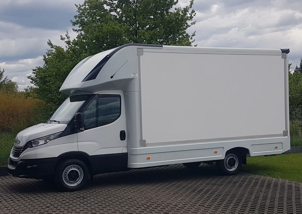 Iveco DAILY KONTENER NISKOPODŁOGOWY 4,43x2,23x2,42 SKLEP FOODTRUCK BAR KLIMA KONIOWÓZ KAMPER - Επαγγελματικό αυτοκίνητο κόφα: φωτογραφία 2 Iveco DAILY KONTENER NISKOPODŁOGOWY 4,43x2,23x2,42 SKLEP FOODTRUCK BAR KLIMA KONIOWÓZ KAMPER - Επαγγελματικό αυτοκίνητο κόφα: φωτογραφία 2