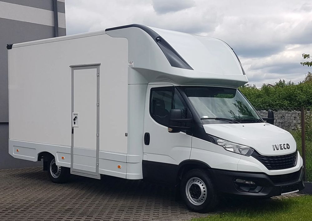Iveco DAILY KONTENER NISKOPODŁOGOWY 4,43x2,23x2,42 SKLEP FOODTRUCK BAR KLIMA KONIOWÓZ KAMPER - Επαγγελματικό αυτοκίνητο κόφα: φωτογραφία 1 Iveco DAILY KONTENER NISKOPODŁOGOWY 4,43x2,23x2,42 SKLEP FOODTRUCK BAR KLIMA KONIOWÓZ KAMPER - Επαγγελματικό αυτοκίνητο κόφα: φωτογραφία 1