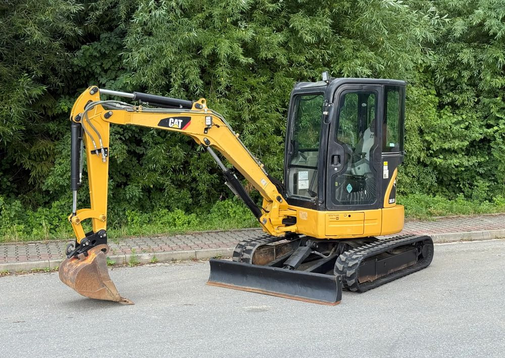Caterpillar Minikoparka * CAT 303.5 E CR * Sprowadzona ! * Bardzo Dobry Stan * Minikoparka - Ερπυστριοφόρος εκσκαφέας: φωτογραφία 1 Caterpillar Minikoparka * CAT 303.5 E CR * Sprowadzona ! * Bardzo Dobry Stan * Minikoparka - Ερπυστριοφόρος εκσκαφέας: φωτογραφία 1