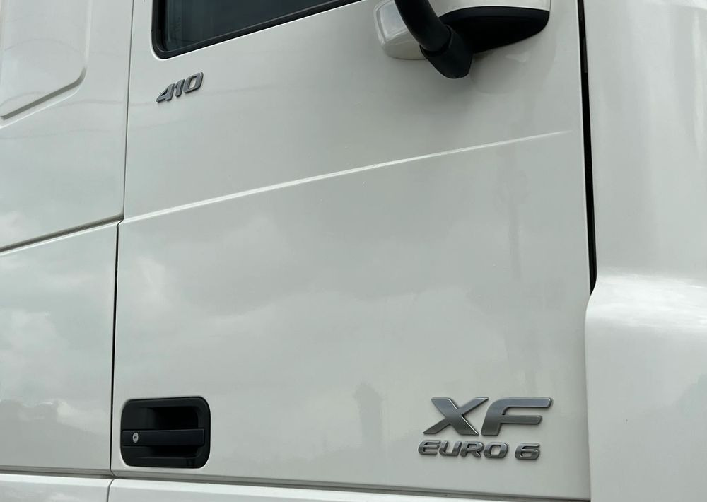 DAF * DAF XF 106 * SPROWADZONY * SUPER STAN CIĄGNIK SIODŁOWY Euro 6 - Τράκτορας: φωτογραφία 5 DAF * DAF XF 106 * SPROWADZONY * SUPER STAN CIĄGNIK SIODŁOWY Euro 6 - Τράκτορας: φωτογραφία 5