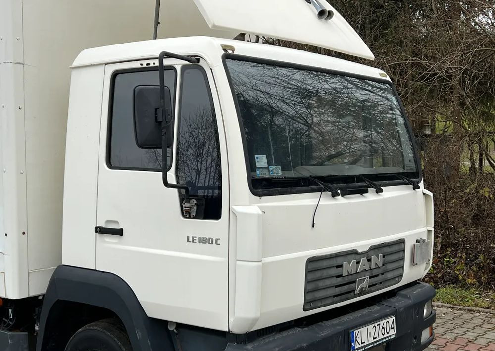 MAN MAN 8-180 KONTENER WINDA ZAŁADOWCZA - Φορτηγό κόφα: φωτογραφία 4 MAN MAN 8-180 KONTENER WINDA ZAŁADOWCZA - Φορτηγό κόφα: φωτογραφία 4