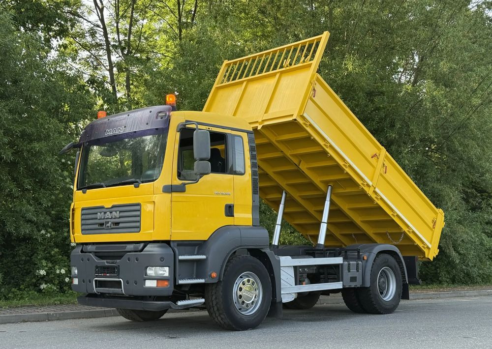 MAN * MAN TGA 18-320 * Kiper Wywrotka * 4x2 * Kran * Sprowadzony* Bardzo Dobry Stan - Φορτηγό ανατρεπόμενο: φωτογραφία 1 MAN * MAN TGA 18-320 * Kiper Wywrotka * 4x2 * Kran * Sprowadzony* Bardzo Dobry Stan - Φορτηγό ανατρεπόμενο: φωτογραφία 1