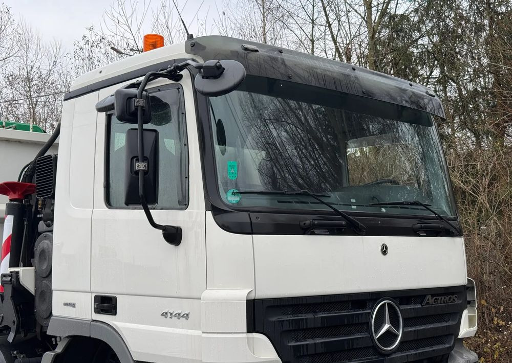 Mercedes-Benz * Mercedes 8x6 Actros 4144 * HDS Palfinger 150002 + FLY JIB PJ 170 * Dźwig * 40 TON * Wyciągarka * 35 Metrów * Kosz * - Φορτηγό με γερανό: φωτογραφία 3 Mercedes-Benz * Mercedes 8x6 Actros 4144 * HDS Palfinger 150002 + FLY JIB PJ 170 * Dźwig * 40 TON * Wyciągarka * 35 Metrów * Kosz * - Φορτηγό με γερανό: φωτογραφία 3