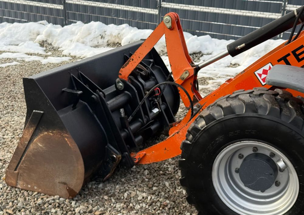 Terex * Terex TL 80 AS * Ładowarka * Stan Perfekcyjny ! * Sprowadzona * - Σπαστός φορτωτής: φωτογραφία 5 Terex * Terex TL 80 AS * Ładowarka * Stan Perfekcyjny ! * Sprowadzona * - Σπαστός φορτωτής: φωτογραφία 5