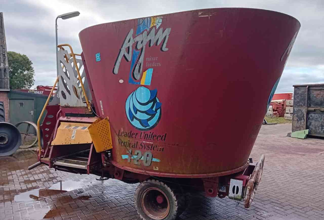 AGM W12 voermengwagen voermachines - Ενσιροδιανομέας: φωτογραφία 3 AGM W12 voermengwagen voermachines - Ενσιροδιανομέας: φωτογραφία 3