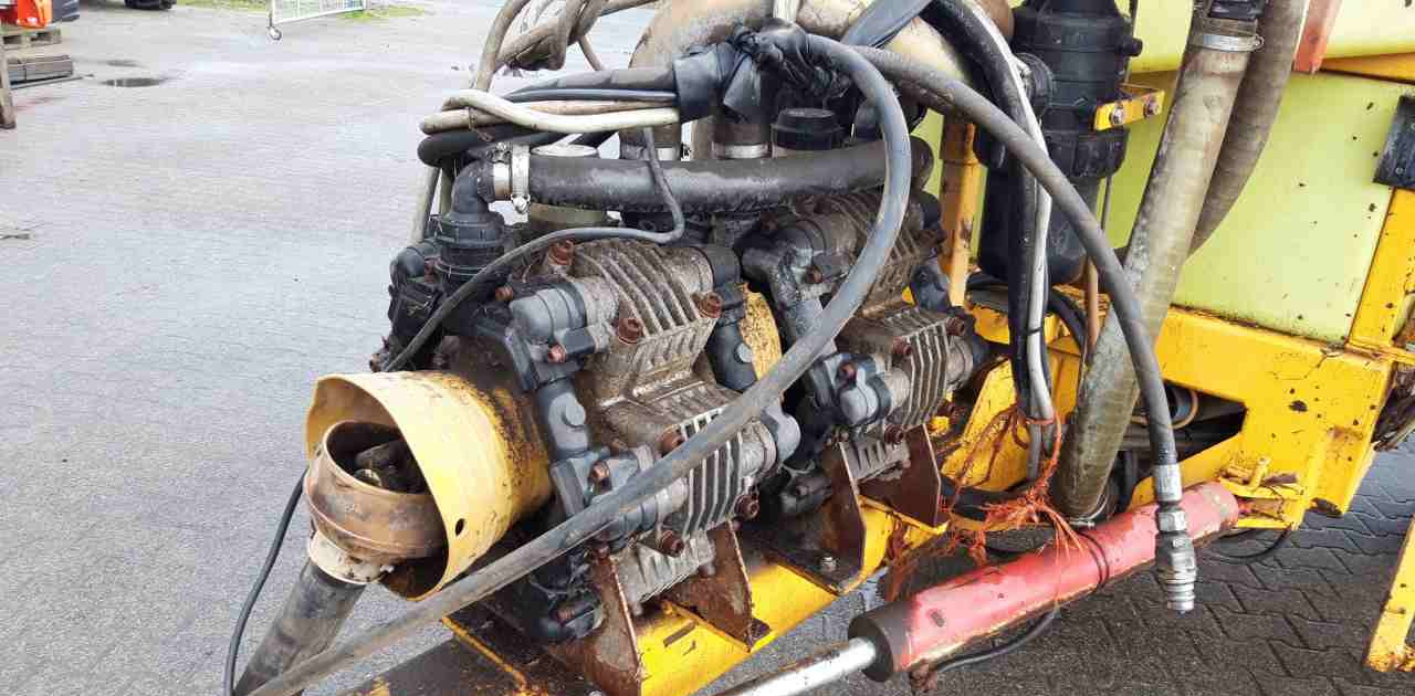 Dubex Vector 33 m. 3200 l. veldspuiten - Συρόμενο ψεκαστικό: φωτογραφία 5 Dubex Vector 33 m. 3200 l. veldspuiten - Συρόμενο ψεκαστικό: φωτογραφία 5