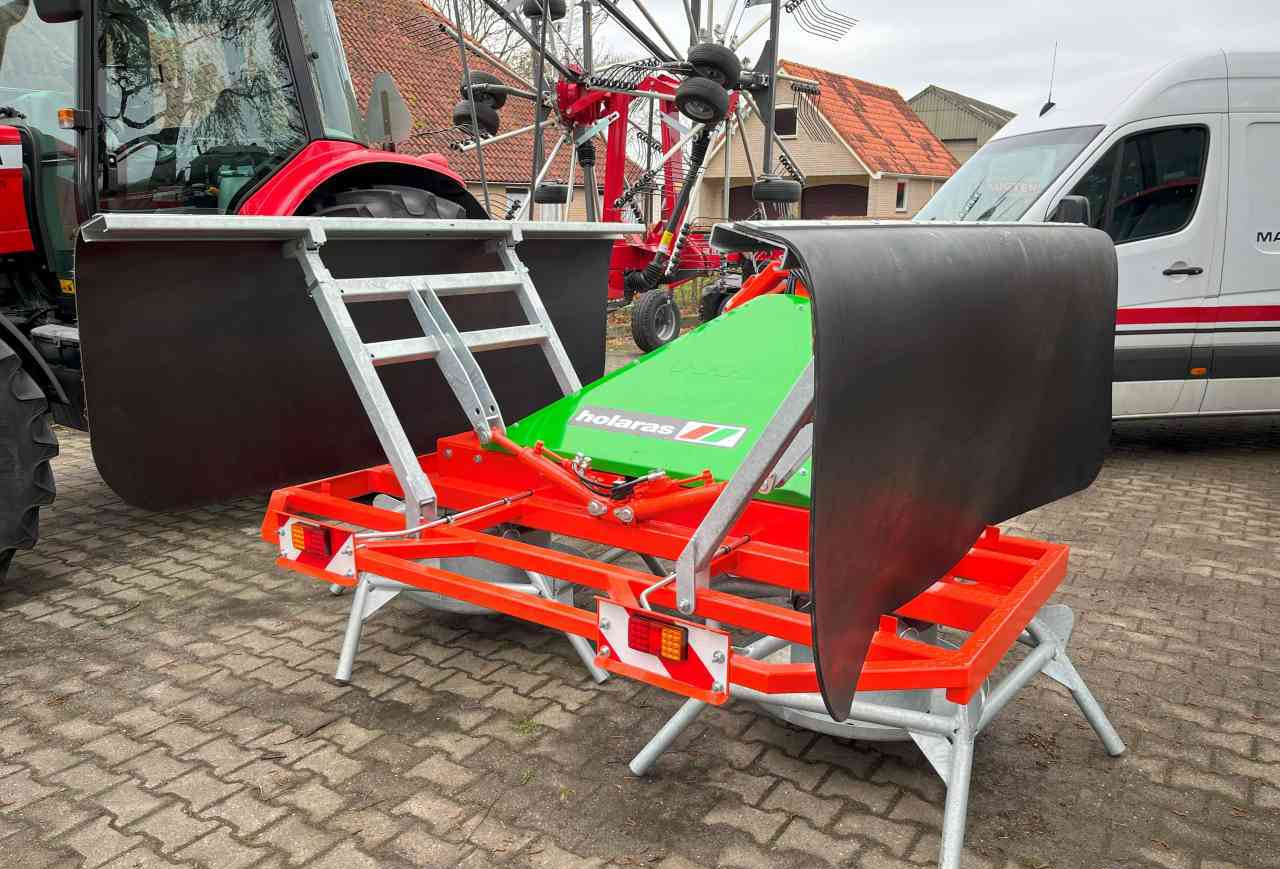 Holaras Jumbo HK kuilverdeler nieuw Weidebouwmachines - Μηχανήματα ενσίρωσης: φωτογραφία 4 Holaras Jumbo HK kuilverdeler nieuw Weidebouwmachines - Μηχανήματα ενσίρωσης: φωτογραφία 4