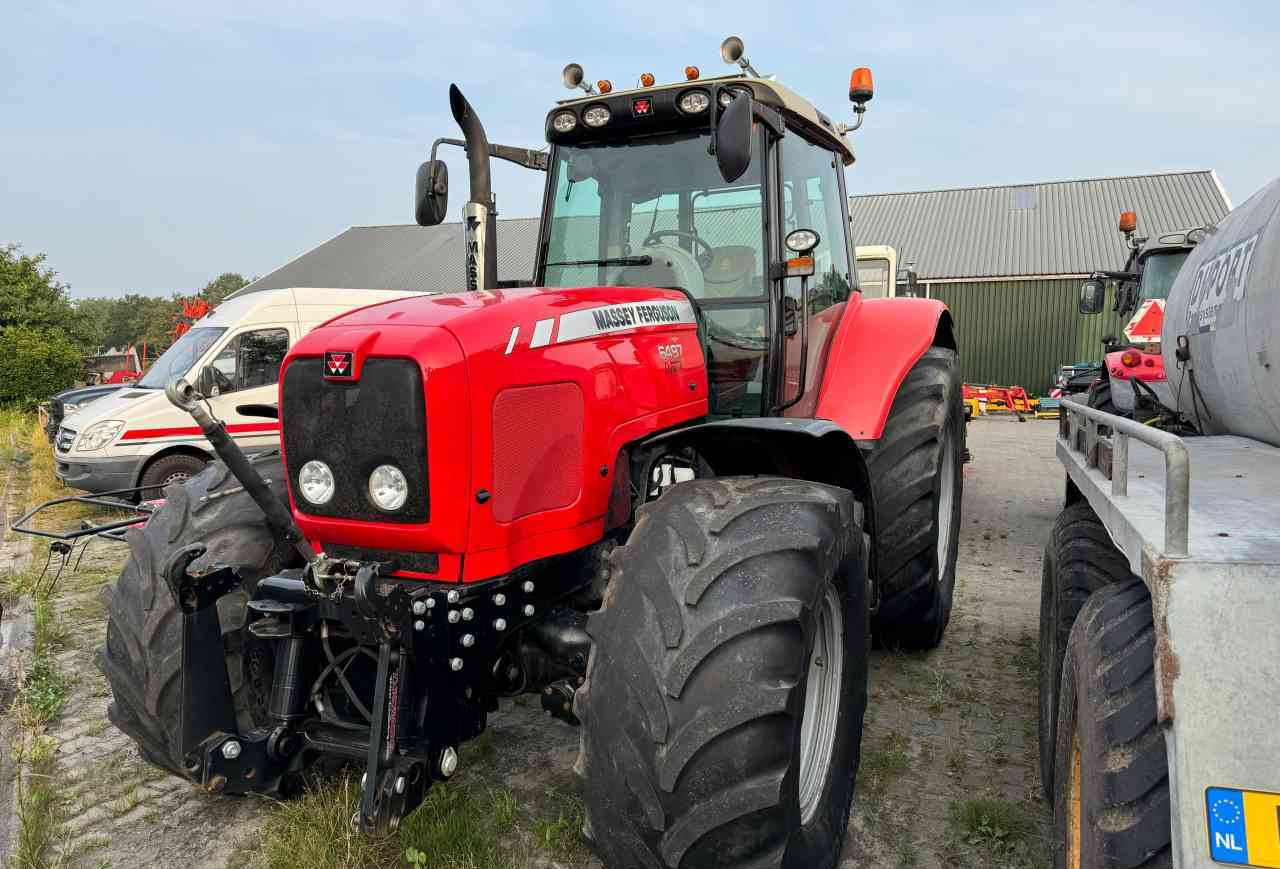 Massey Ferguson 6497 Dyna-6 Tractoren - Τρακτέρ: φωτογραφία 1 Massey Ferguson 6497 Dyna-6 Tractoren - Τρακτέρ: φωτογραφία 1