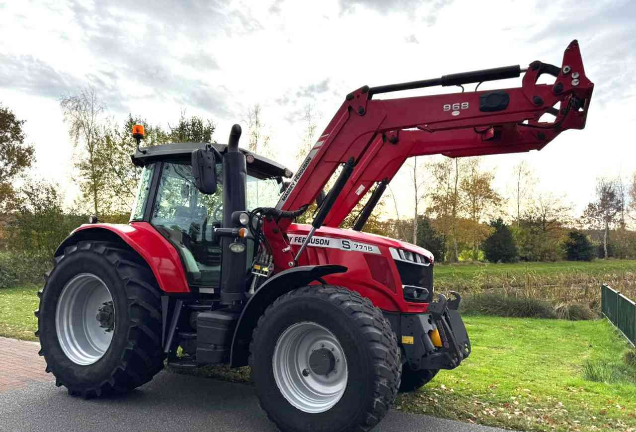 Massey Ferguson 7715S Dyna-6 Efficient Tractoren - Τρακτέρ: φωτογραφία 2 Massey Ferguson 7715S Dyna-6 Efficient Tractoren - Τρακτέρ: φωτογραφία 2