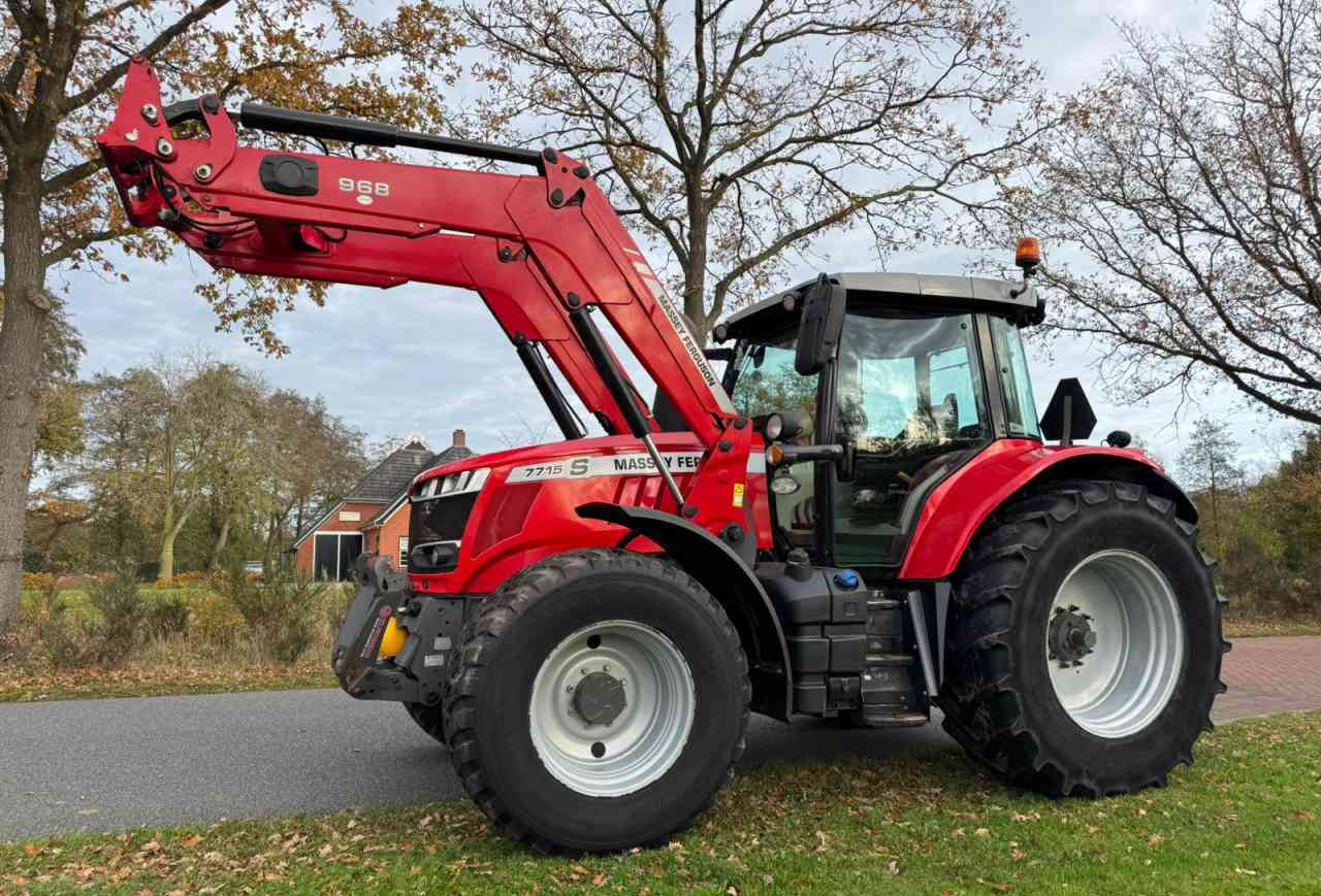 Massey Ferguson 7715S Dyna-6 Efficient Tractoren - Τρακτέρ: φωτογραφία 1 Massey Ferguson 7715S Dyna-6 Efficient Tractoren - Τρακτέρ: φωτογραφία 1