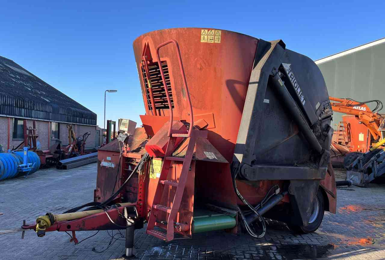 Trioliet Triomix 1200 zelfladende voermengwagen voermachines - Ενσιροδιανομέας: φωτογραφία 5 Trioliet Triomix 1200 zelfladende voermengwagen voermachines - Ενσιροδιανομέας: φωτογραφία 5