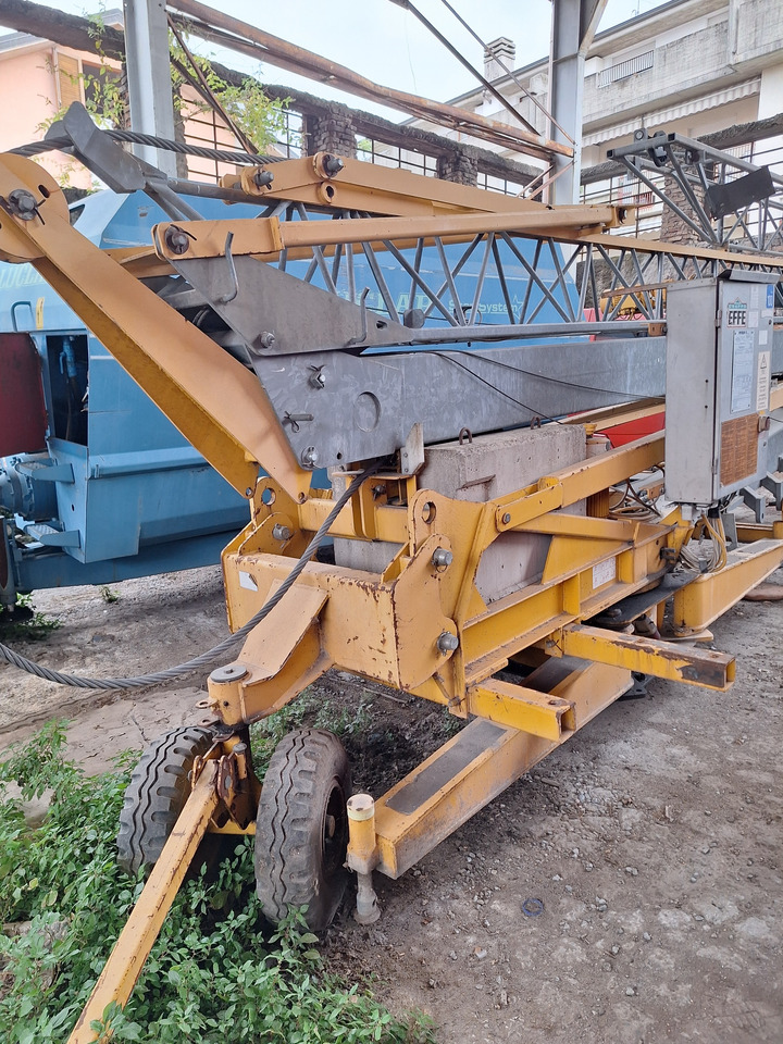 POTAIN HD10A - Αυτοανεγειρόμενος γερανός: φωτογραφία 1 POTAIN HD10A - Αυτοανεγειρόμενος γερανός: φωτογραφία 1