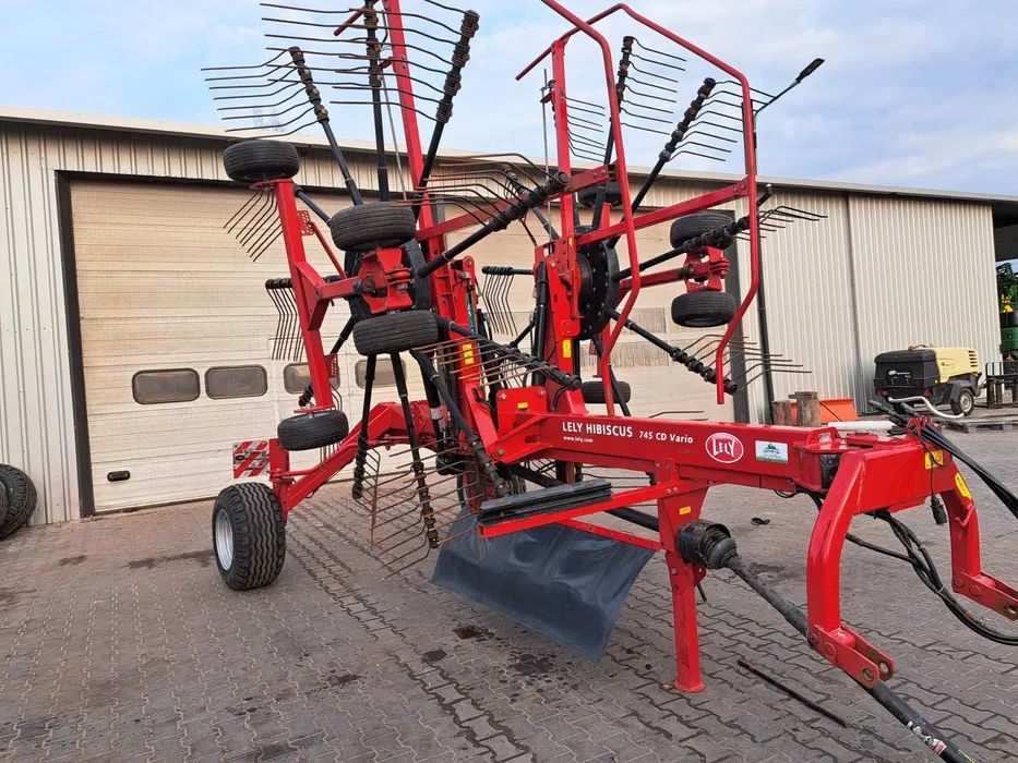 Lely hibiscus 745 CD Vario - Χορτοσυλλέκτης: φωτογραφία 3 Lely hibiscus 745 CD Vario - Χορτοσυλλέκτης: φωτογραφία 3