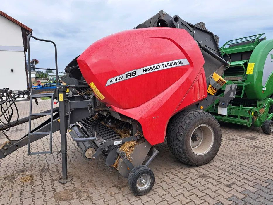 M-F MASSEY FERGUSON RB 4160V Xtra - Χορτοδετική μηχανή στρόγγυλης μπάλας: φωτογραφία 3 M-F MASSEY FERGUSON RB 4160V Xtra - Χορτοδετική μηχανή στρόγγυλης μπάλας: φωτογραφία 3