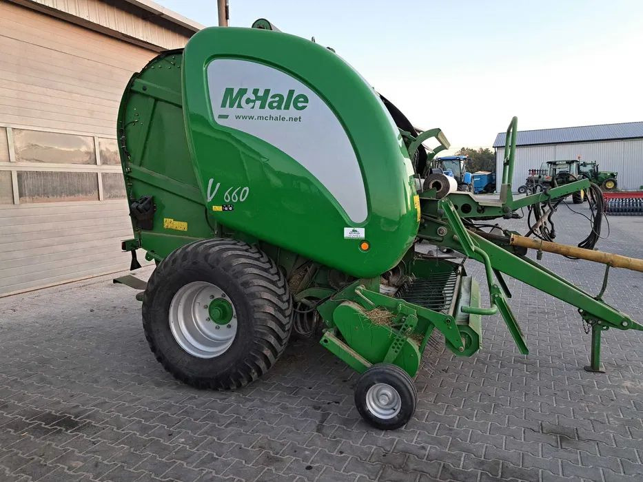 Mchale V660 - Χορτοδετική μηχανή στρόγγυλης μπάλας: φωτογραφία 1 Mchale V660 - Χορτοδετική μηχανή στρόγγυλης μπάλας: φωτογραφία 1