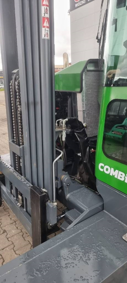 4-κίνητα ανυψωτικό στενών δρόμων Combilift C 4000 MK4 DIESEL: φωτογραφία 11
