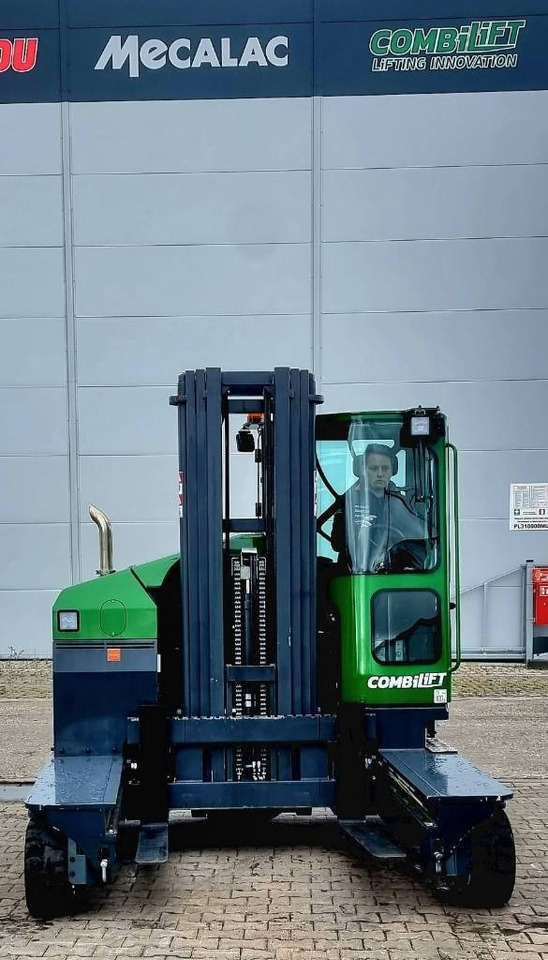 4-κίνητα ανυψωτικό στενών δρόμων Combilift C 4000 MK4 DIESEL: φωτογραφία 6