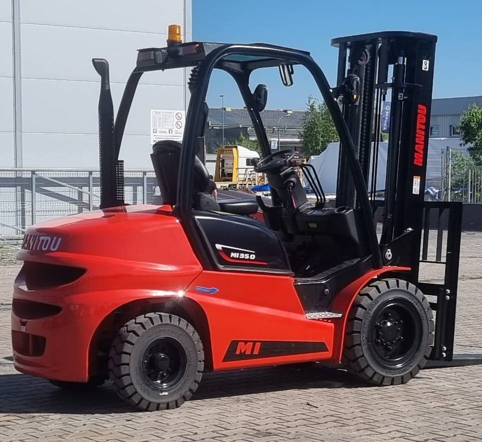 Manitou MI 35 D UNUSED - Πετρελαιοκίνητο περονοφόρο: φωτογραφία 2 Manitou MI 35 D UNUSED - Πετρελαιοκίνητο περονοφόρο: φωτογραφία 2