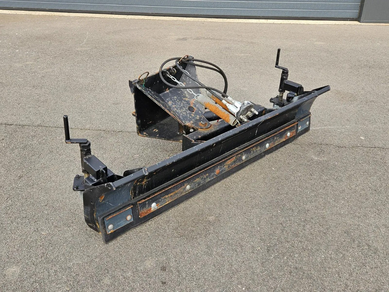 Avant Dozerblad / Sneeuwschuif - Παρελκόμενα για Γεωργικά μηχανήματα: φωτογραφία 1 Avant Dozerblad / Sneeuwschuif - Παρελκόμενα για Γεωργικά μηχανήματα: φωτογραφία 1