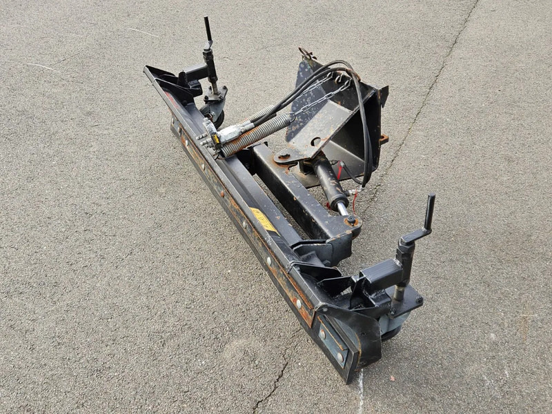 Avant Dozerblad / Sneeuwschuif - Παρελκόμενα για Γεωργικά μηχανήματα: φωτογραφία 4 Avant Dozerblad / Sneeuwschuif - Παρελκόμενα για Γεωργικά μηχανήματα: φωτογραφία 4