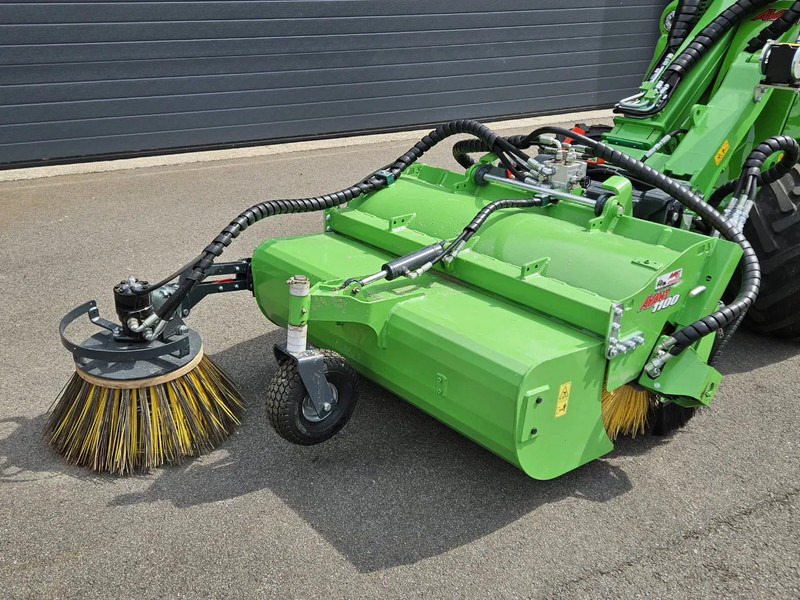 Avant borstel met opvangbak 1100 - Παρελκόμενα για Γεωργικά μηχανήματα: φωτογραφία 1 Avant borstel met opvangbak 1100 - Παρελκόμενα για Γεωργικά μηχανήματα: φωτογραφία 1