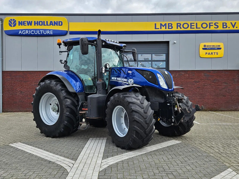 New Holland T7.230AC Autocommand - Τρακτέρ: φωτογραφία 1 New Holland T7.230AC Autocommand - Τρακτέρ: φωτογραφία 1