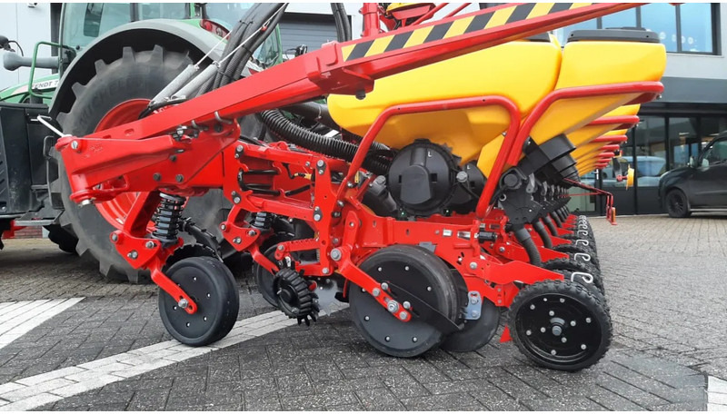 Vaderstad Tempo V 8 - Μηχανήματα σποράς: φωτογραφία 5 Vaderstad Tempo V 8 - Μηχανήματα σποράς: φωτογραφία 5