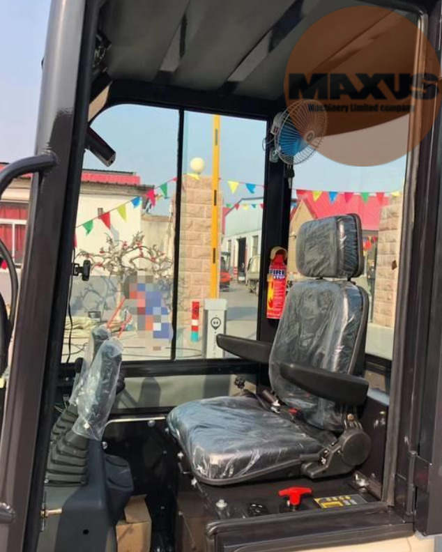 MAXUS Mini-Bagger MAXUS 1700 kg - Μίνι εκσκαφέας: φωτογραφία 5 MAXUS Mini-Bagger MAXUS 1700 kg - Μίνι εκσκαφέας: φωτογραφία 5
